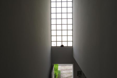 Casa de condomínio à venda com 116m², 2 quartos e 2 vagasSala
