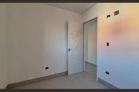 Apartamento à venda com 139m², 3 quartos e 2 vagas Apartamento à venda com 139m², 3 quartos e 2 vagasQuarto