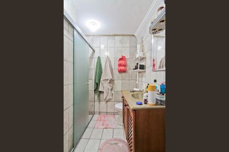 Casa à venda com 240m², 5 quartos e 3 vagas Casa à venda com 240m², 5 quartos e 3 vagasCasa 2 - Banheiro da Suíte