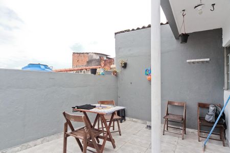 Casa à venda com 240m², 5 quartos e 3 vagas Casa à venda com 240m², 5 quartos e 3 vagasCasa 1 - Área comum