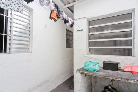 Casa à venda com 240m², 5 quartos e 3 vagas Casa à venda com 240m², 5 quartos e 3 vagasCasa 1 - Área de Serviço