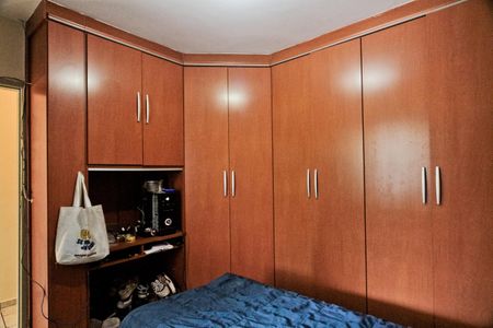 Casa à venda com 240m², 5 quartos e 3 vagas Casa à venda com 240m², 5 quartos e 3 vagasCasa 2 - Quarto 1