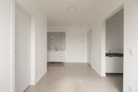 Apartamento para alugar com 38m², 2 quartos e sem vaga Apartamento para alugar com 38m², 2 quartos e sem vagaSala