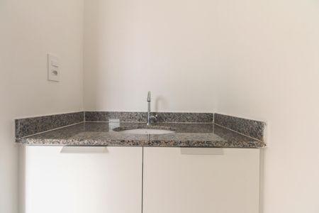 Apartamento para alugar com 38m², 2 quartos e sem vaga Apartamento para alugar com 38m², 2 quartos e sem vagaBanheiro