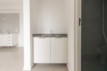 Apartamento para alugar com 38m², 2 quartos e sem vaga Apartamento para alugar com 38m², 2 quartos e sem vagaBanheiro