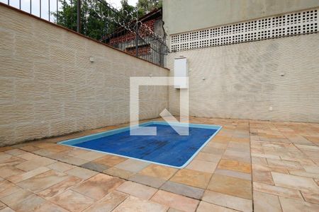 Apartamento à venda com 74m², 3 quartos e 1 vagaÁrea comum - Piscina