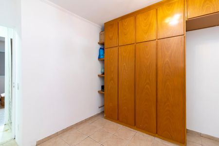 Apartamento à venda com 74m², 3 quartos e 1 vagaQuarto 2