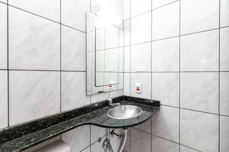 Apartamento à venda com 74m², 3 quartos e 1 vagaBanheiro da Suíte