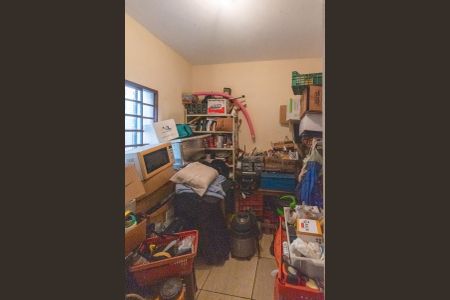 Casa à venda com 240m², 3 quartos e 4 vagasQuarto de Serviço