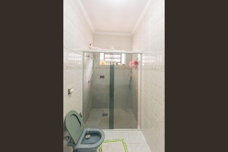 Casa à venda com 240m², 3 quartos e 4 vagasBanheiro