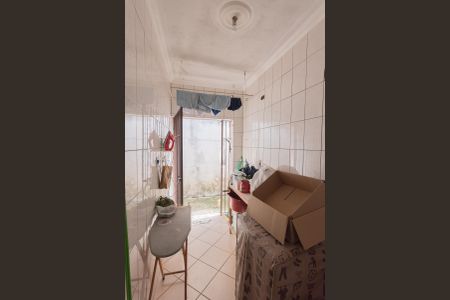 Casa à venda com 240m², 3 quartos e 4 vagasÁrea de Serviço