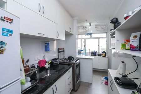 Apartamento à venda com 60m², 2 quartos e 1 vaga Apartamento à venda com 60m², 2 quartos e 1 vagaCozinha