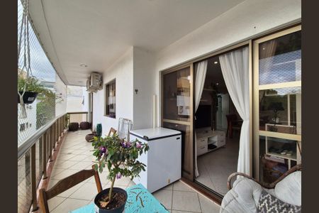 Apartamento à venda com 89m², 3 quartos e 1 vaga Apartamento à venda com 89m², 3 quartos e 1 vagaVaranda da Sala