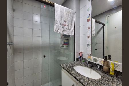 Apartamento à venda com 89m², 3 quartos e 1 vaga Apartamento à venda com 89m², 3 quartos e 1 vagaBanheiro social