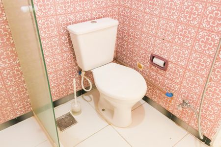 Apartamento à venda com 60m², 2 quartos e sem vaga Apartamento à venda com 60m², 2 quartos e sem vagaBanheiro