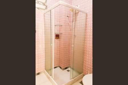 Apartamento à venda com 60m², 2 quartos e sem vaga Apartamento à venda com 60m², 2 quartos e sem vagaBanheiro