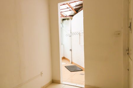 Apartamento à venda com 60m², 2 quartos e sem vaga Apartamento à venda com 60m², 2 quartos e sem vagaQuarto de Serviço