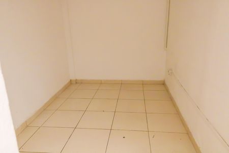 Apartamento à venda com 60m², 2 quartos e sem vaga Apartamento à venda com 60m², 2 quartos e sem vagaQuarto de Serviço