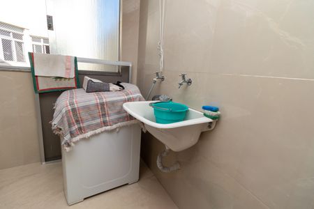 Apartamento à venda com 80m², 2 quartos e sem vagaÁrea de Serviço