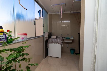 Apartamento à venda com 80m², 2 quartos e sem vagaÁrea de Serviço