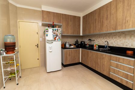 Apartamento à venda com 80m², 2 quartos e sem vagaCozinha