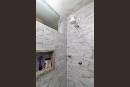 Apartamento à venda com 80m², 2 quartos e sem vagaBanheiro