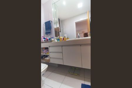 Apartamento à venda com 190m², 3 quartos e 2 vagasBanheiro do Quarto 3