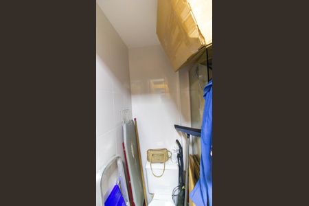 Apartamento à venda com 190m², 3 quartos e 2 vagasBanheiro de Serviço