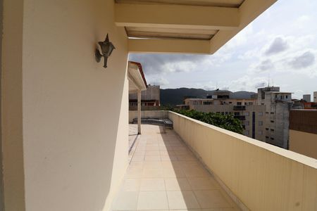 Apartamento para alugar com 100m², 2 quartos e 1 vaga Apartamento para alugar com 100m², 2 quartos e 1 vagaVaranda