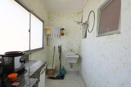 Apartamento para alugar com 100m², 2 quartos e 1 vaga Apartamento para alugar com 100m², 2 quartos e 1 vagaÁrea de Serviço