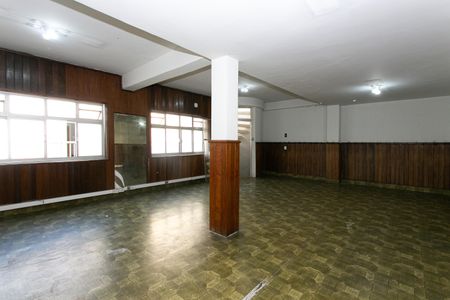 Casa à venda com 440m², 3 quartos e 5 vagasÁrea comum Salão