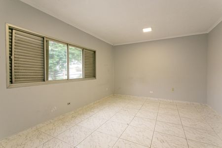 Casa à venda com 440m², 3 quartos e 5 vagasSuíte