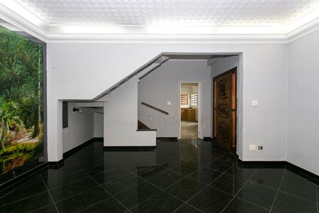 Casa à venda com 440m², 3 quartos e 5 vagasSala