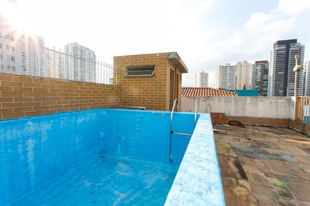 Casa à venda com 440m², 3 quartos e 5 vagasTerraço / Piscina
