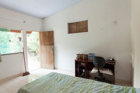 Casa à venda com 170m², 5 quartos e 3 vagas Casa à venda com 170m², 5 quartos e 3 vagassuíte - edícula