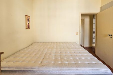 Apartamento para alugar com 111m², 4 quartos e 2 vagasQuarto 2