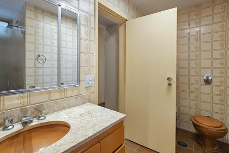 Apartamento para alugar com 111m², 4 quartos e 2 vagasbanheiro