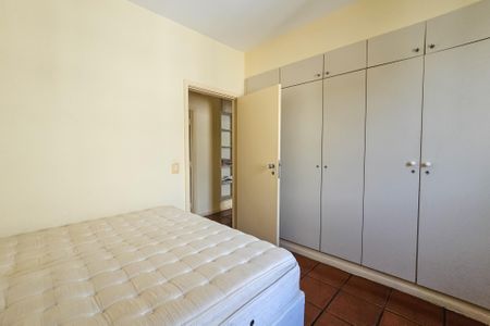 Apartamento para alugar com 111m², 4 quartos e 2 vagasQuarto 2