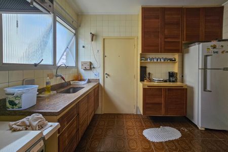 Apartamento para alugar com 111m², 4 quartos e 2 vagascozinha