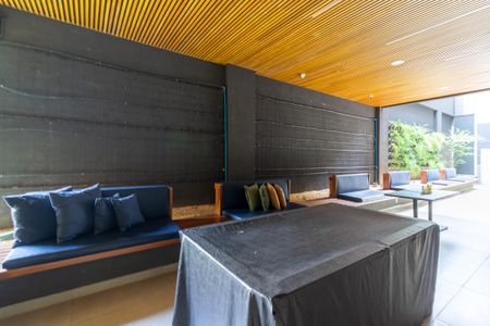 Studio à venda com 69m², 2 quartos e 1 vaga Studio à venda com 69m², 2 quartos e 1 vagaÁrea comum - Hall Social