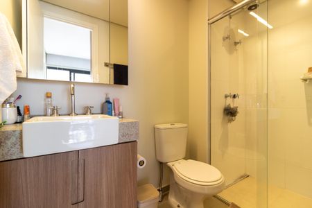 Studio à venda com 69m², 2 quartos e 1 vaga Studio à venda com 69m², 2 quartos e 1 vagaBanheiro da Suíte 1