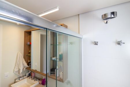 Studio à venda com 69m², 2 quartos e 1 vaga Studio à venda com 69m², 2 quartos e 1 vagaBanheiro da Suíte 2