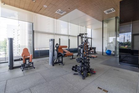 Studio à venda com 69m², 2 quartos e 1 vaga Studio à venda com 69m², 2 quartos e 1 vagaÁrea comum - Academia