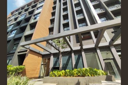 Studio à venda com 69m², 2 quartos e 1 vaga Studio à venda com 69m², 2 quartos e 1 vagaFachada