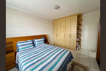Apartamento à venda com 213m², 4 quartos e 4 vagasSuíte 1