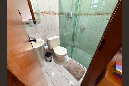 Apartamento à venda com 213m², 4 quartos e 4 vagasBanheiro da Suíte 2