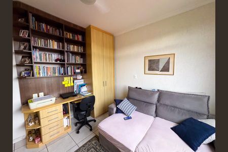 Apartamento à venda com 213m², 4 quartos e 4 vagasEscritório