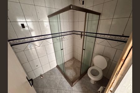 Casa para alugar com 60m², 2 quartos e 2 vagasBanheiro