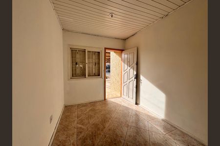 Casa para alugar com 60m², 2 quartos e 2 vagasSala