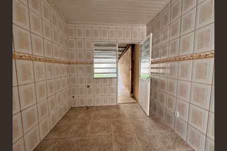 Casa para alugar com 60m², 2 quartos e 2 vagasCozinha